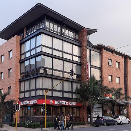 Alcazaba Hotel Johannesburg Bagian luar foto
