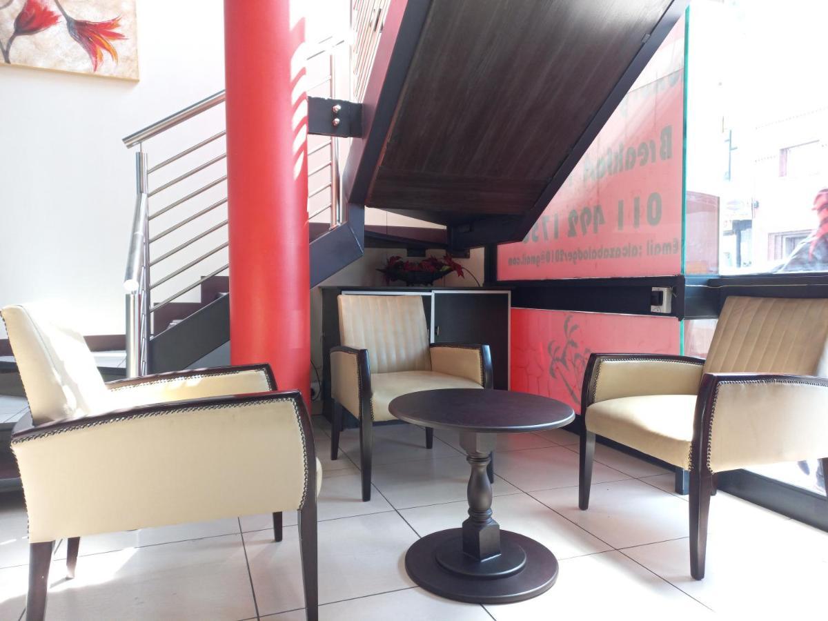 Alcazaba Hotel Johannesburg Bagian luar foto