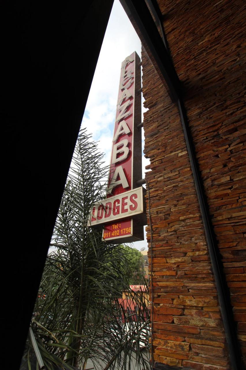 Alcazaba Hotel Johannesburg Bagian luar foto
